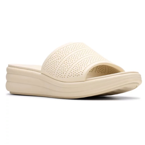 Clarks Cloudsteppers Drift Twist Slip-On Flat Sandals cream - 8 - Picture 1 of 9